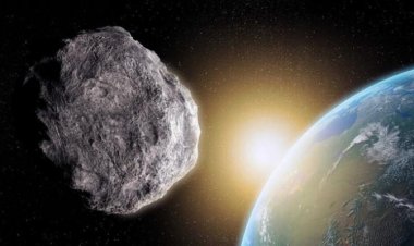 اليوم.. كويكب ضخم بحجم «الحوت الأزرق» يمر بالقرب من الأرض و«ناسا» تحذر من خطر محتمل