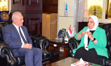 محافظ الأقصر يشيد بدور المكتب الكويتي للمشروعات الخيرية