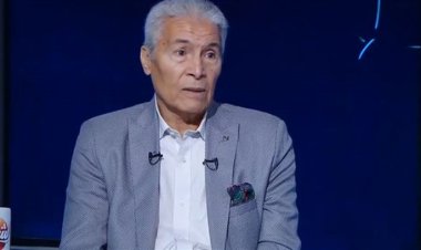 شاهد لحظة بكاء الفنان سيف عبدالرحمن على الهواء بعد رحيل طليقته رجاء حسين