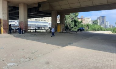 حملات مكثفة لفض المواقف العشوائية بمدينة دمنهور وتحرير 27 مخالفة