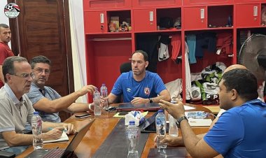 تعرف على ما قاله فيتوريا المدير الفني للمنتخب لسواريش في زيارته للنادي الأهلي