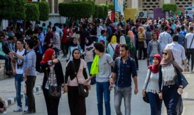 التعليم العالي تنفي شائعة فصل الطلاب عن الطالبات بالجامعة العام المقبل