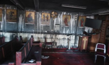 «شيكابالا» و«صلاح» ينعيان حادث كنيسة أبو سيفين بإمبابة  