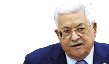 أبو مازن  يعزي البابا تواضروس الثاني في ضحايا حريق كنيسة أبو سيفين 