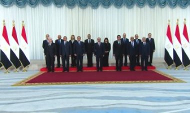 الرئيس يوجه الوزراء الجدد برفع قدرات الكوادر البشرية الشابة