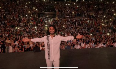 ‏عازف الجيتار عمر أحمد يشارك حفل راغب علامة بـ مهرجان الفحيص بالأردن