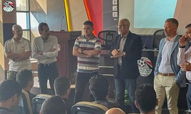 جمال علام يجتمع بالحكام في حضور كلاتنبرج