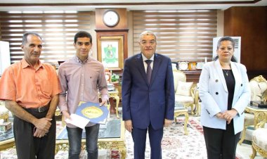 محافظ المنيا يكرم الطالب «مارك ناجح» الرابع بالثانوية العامة