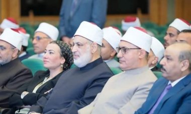 «البيئة..  مناخنا حياتنا» حلقة نقاشية بمكتبة مصر العامة بدمنهور