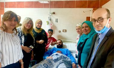 كوثر محمود ترافق وفد «القومي للمرأة» لزيارة مصابي حريق كنيسة أبو سيفين