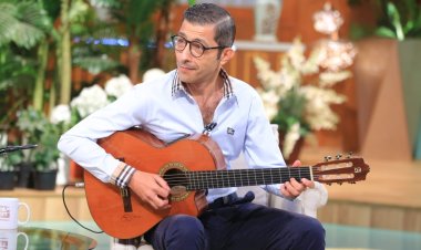 عازف الجيتار وحيد ممدوح في ضيافة منى الشاذلي..الجمعة