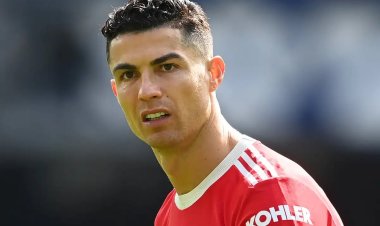 بعد معاقبته في مانشستر.. رونالدو يوجه رسالة إلى الجماهير