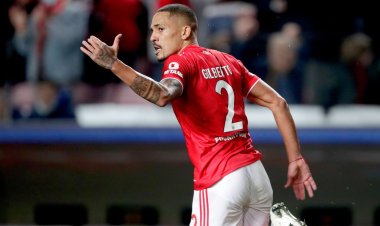 تصفيات دوري الأبطال.. بنفيكا يفوز على دينامو كييف وتعادل رينجرز وآيندهوفن