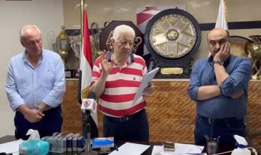مرتضى منصور يعلن إيقاف حكم حبسه: مش هسيب الزمالك | فيديو