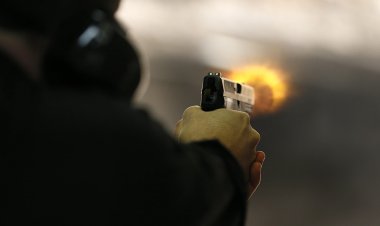 رفض تزويجه ابنته..القبض على عامل أعدم أخر بالرصاص