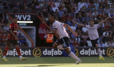 أرسنال يعتلي صدارة البريمرليج بفوز كبير على بورنموث