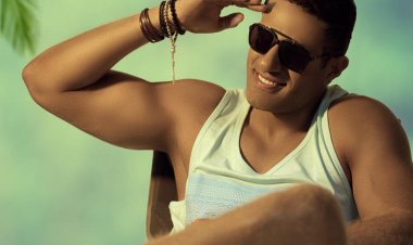 محمد نور يهدي «المطرب النقاش» لحنا جديداً