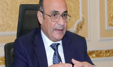 عاجل.. وزير العدل يمنح 243 موظفًا بالتموين صفة الضبطية القضائية