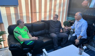 استعدادا لاختيار قائمة المنتخب الأولمبي.. ميكالي يلتقي علي ماهر في «فيوتشر»