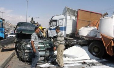 مصرع واصابة 7 أشخاص في حادث دهس 4 سيارات بطريق الوحات