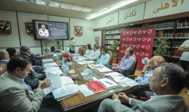 الكشف عن أسباب استقالة أعضاء «شركة الأهلي» برئاسة ياسين منصور