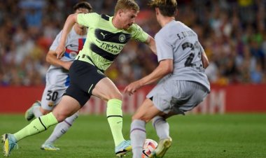 برشلونة ومانشستر سيتي يتعادلان وديا في قمة مثيرة