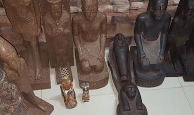 سقوط عامل بحوزته 22 قطعة يشتبه في أثريتها بسوهاج