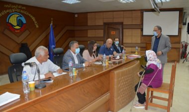 البحيرة: عقد اجتماع مع 32 مواطن ومواطنة ممن لديهم مطالب واحتياجات