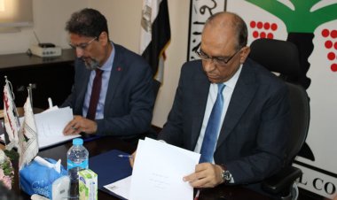 «القومي للطفولة والأمومة» وهيئة إنقاذ الطفولة يوقعان بروتوكول تعاون.. تفاصيل