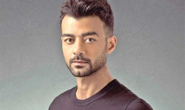 بعد نجاح حفله بالسعودية.. هيثم شاكر يؤدي مناسك العمرة