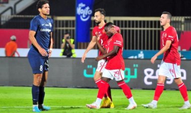 شريف يقود الهجوم وأفشة على دكة البدلاء.. تشكيل الأهلى لمواجهة الطلائع