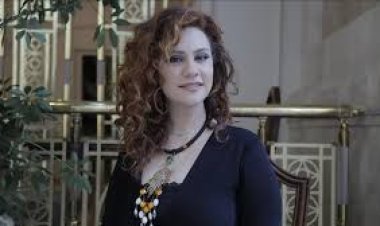 الليلة.. لينا شاماميان ومدحت ممدوح على مسرح محكى القلعة