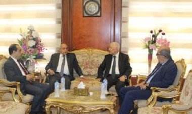 رئيس هيئة قضايا الدولة يهنئ المستشار عزت أبو زيد  بمناسبة اكتمال عطائه.. صور