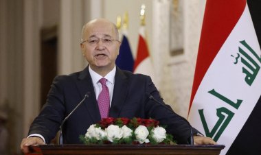 عاجل| الرئيس العراقي يدعو المتظاهرين للانسحاب من المقار الحكومية