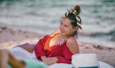 ياسمين رئيس بين عشيقين في فيلم«أنا لحبيبي»