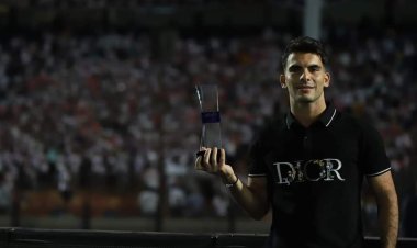 رابطة الأندية تكرم أحمد سيد زيزو قبل مباراة الزمالك وإيسترن كومباني