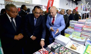 رئيس الوزراء يتفقد معرض أهلا مدارس.. بمشاركة 200 شركة مصرية
