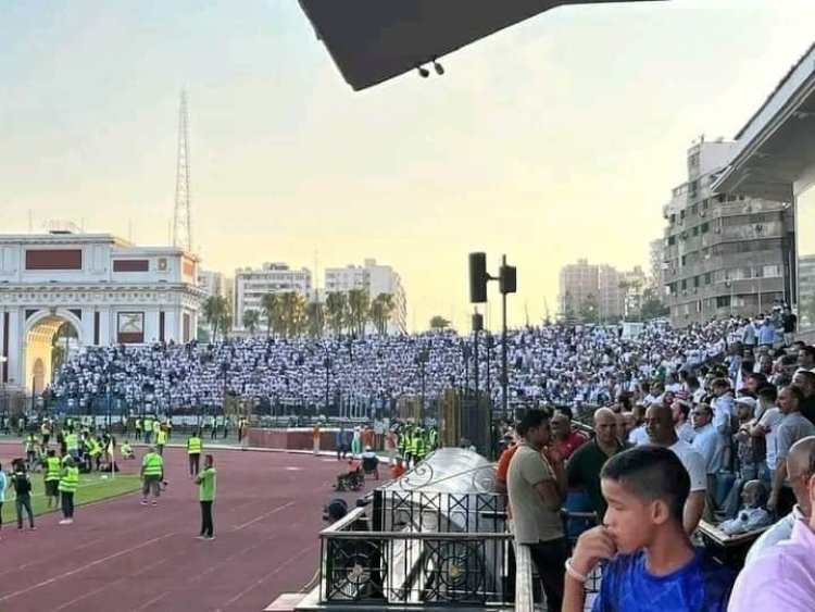 «الغندور»: الزمالك يطالب بزيادة جماهيره أمام الاتحاد السكندري