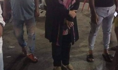 رئيس حي الضواحي ببورسعيد تتفقد الهبوط الأرضي بشارع مصطفى كامل