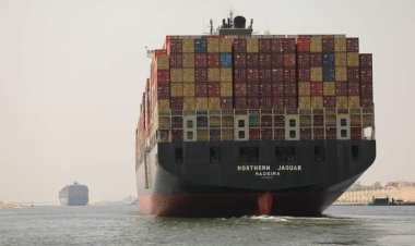 قناة السويس: تداول 25 سفينة بميناء بورسعيد