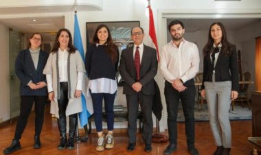 السفير المصري في بوينس أيرس يستقبل وزيرة البيئة الأرجنتينية