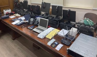 بالصور.. ضبط شبكة لتمرير المكالمات الدولية داخل شركة سياحية «بدون ترخيص» بالجيزة