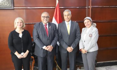 وزير القوى العاملة يلتقي وفد الأغذية  العالمي لبحث سبل التعاون والشراكة