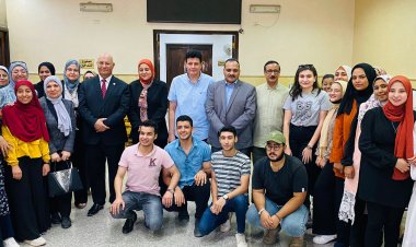 رئيس جامعة بنها يتفقد فاعليات مركز رعاية الموهوبين والمبدعين والنوابغ