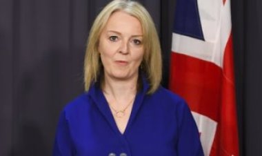 ليز تراس.. تعرف على رئيسة وزراء بريطانيا الجديدة