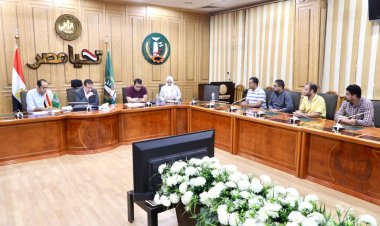 محافظ المنوفية يناقش رصف الطرق ضمن الخطة الاستثمارية للعام المالي 2022/2023