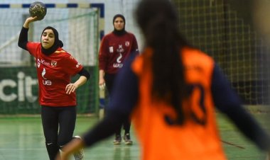 الأهلي يجدد عقود 15 لاعبة في فريق سيدات كرة اليد