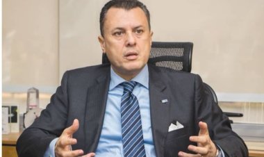 وزير السياحة: خطط لتطوير آليات التعاون مع الهيئة العامة للرقابة المالية