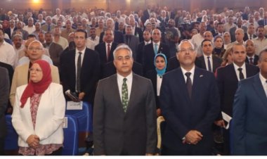 عمومية اتحاد العمال تدعم العلوم الصحية في مطالبها بإزالة التحديات