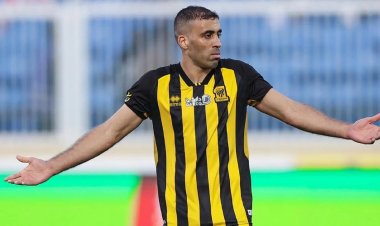 مركز التحكيم السعودي يعلق عقوبة لاعب الاتحاد عبد الرزاق حمد الله